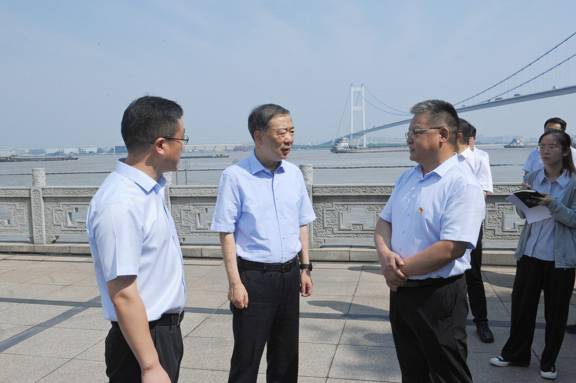 許峰調(diào)研江南水務(wù)并宣講黨的二十屆三中全會(huì)精神